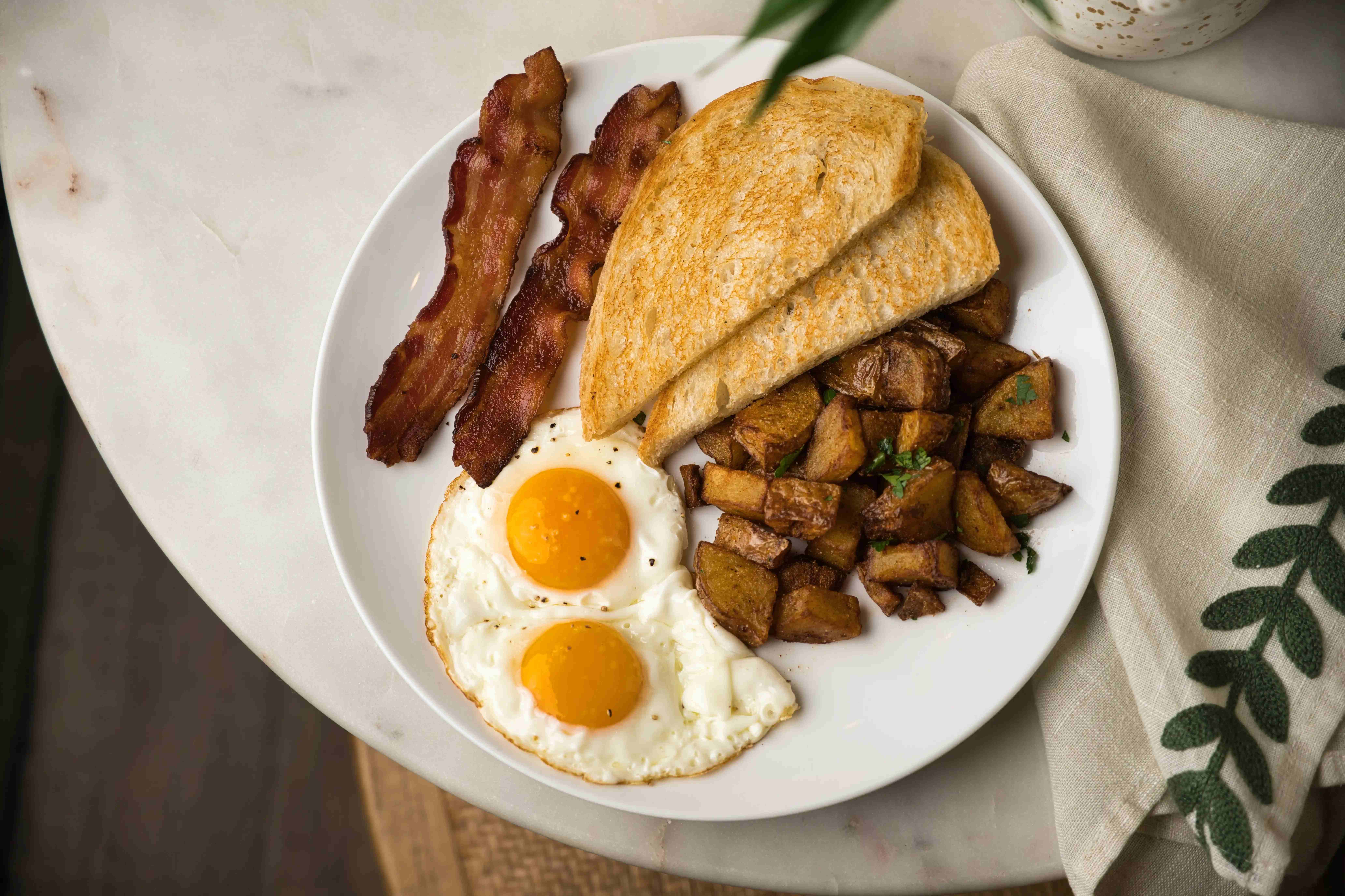 Breakfast & Lunch preview 1